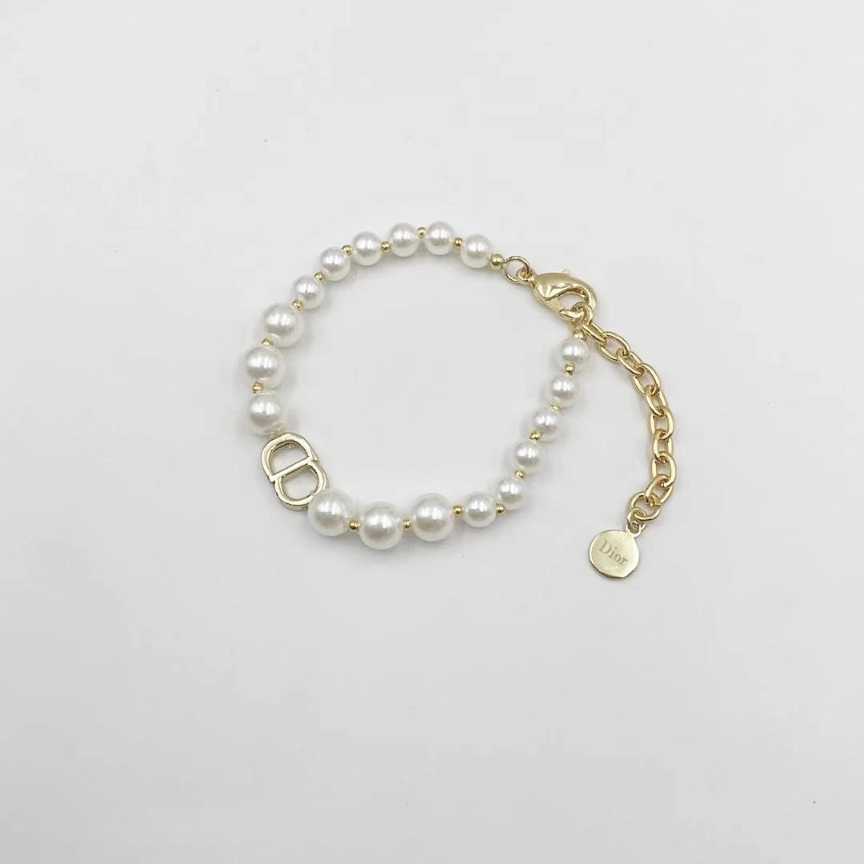 Pearl Gold Link Charm Bracelet 2 wholesale product image